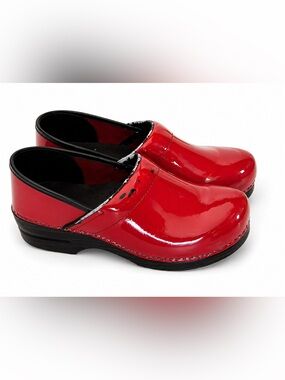 Red Patent Leather Dansko